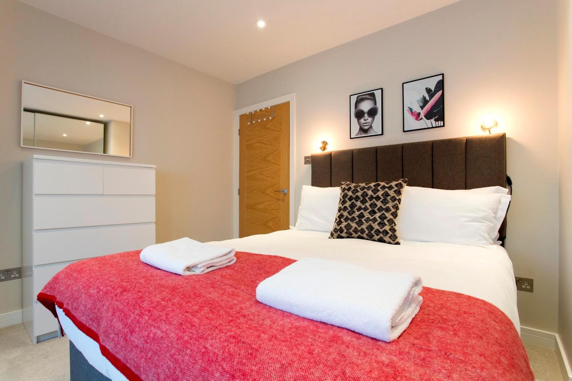Madison Hill - Byrne Garden 3 - One Bedroom Home ลอนดอน ภายนอก รูปภาพ