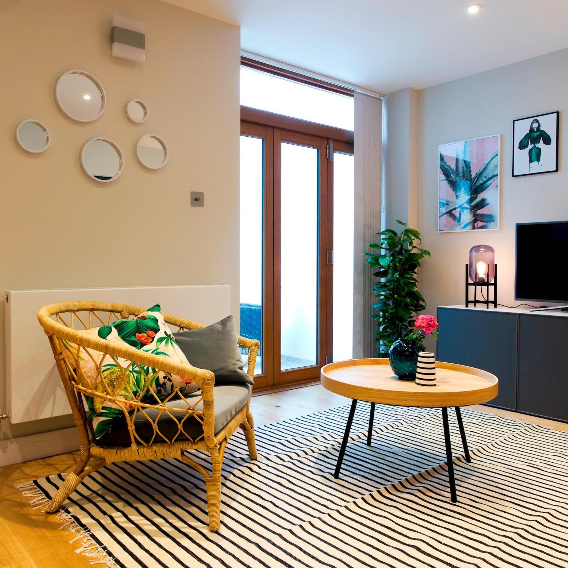 Madison Hill - Byrne Garden 3 - One Bedroom Home ลอนดอน ภายนอก รูปภาพ
